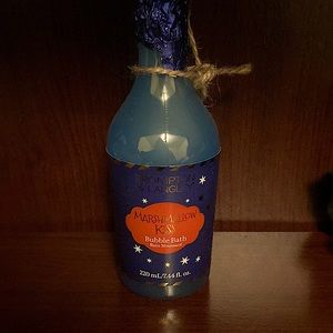 Marshmallow Kiss Bubble Bath